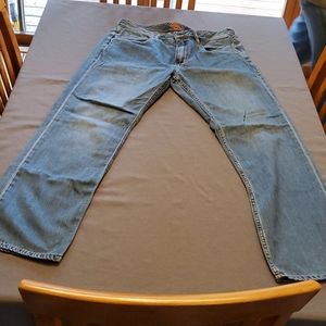 Tommy Bahama jeans 35/32